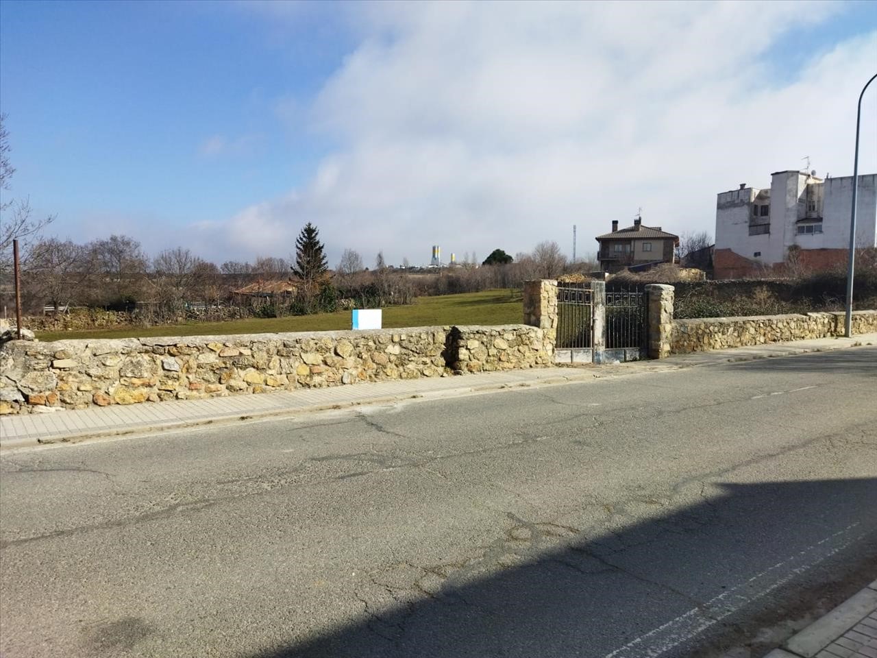 undefined - Image 4