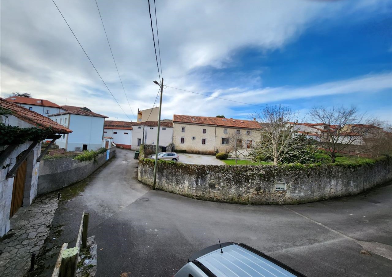 undefined - Image 10