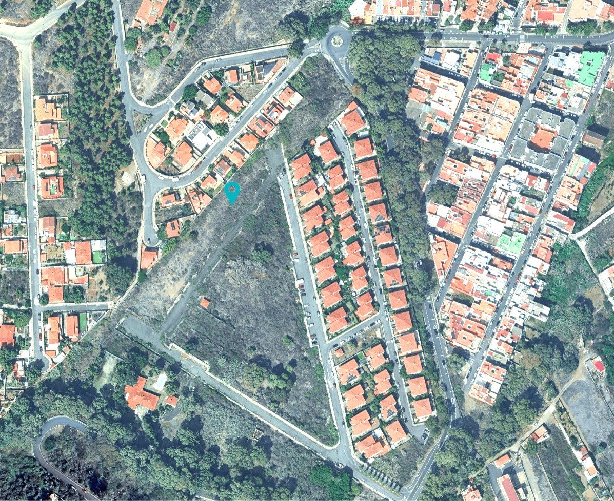 Suelo urbanizable residencial en Los Portales