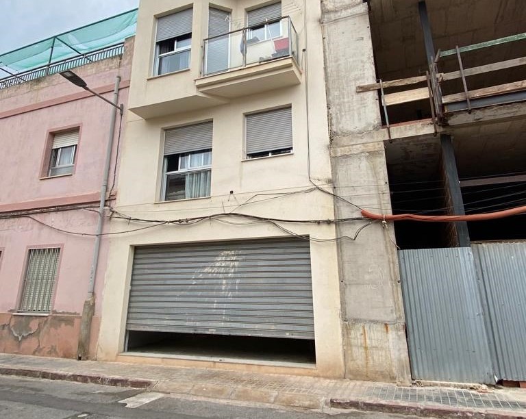 Local comercial en MAESTRO GINER