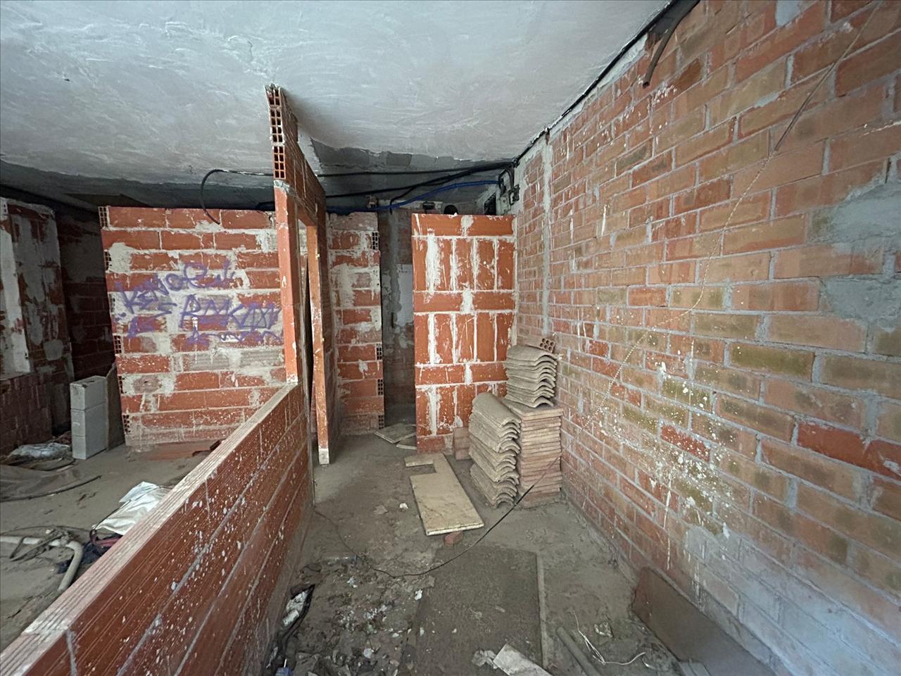 undefined - Image 10