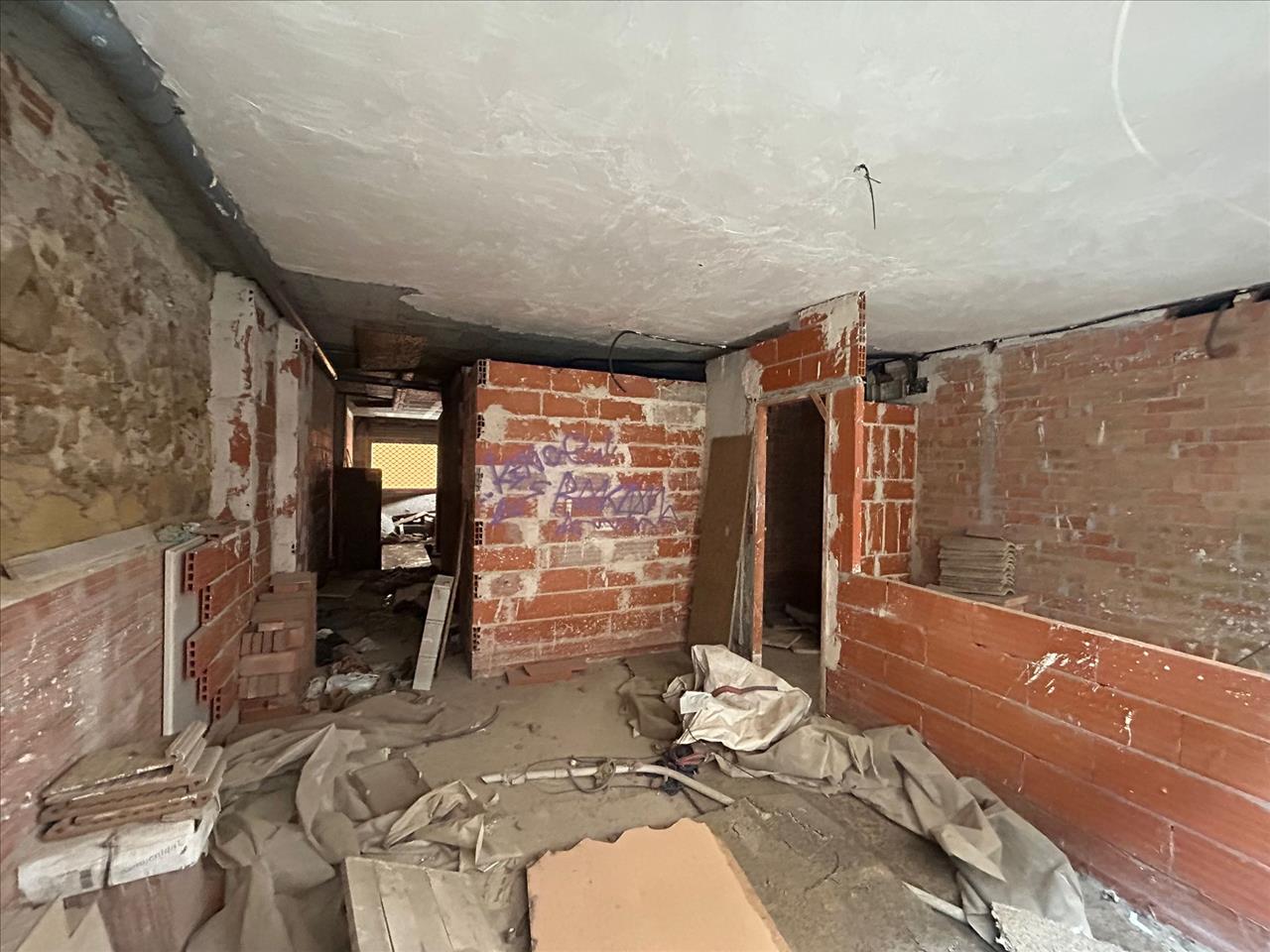 undefined - Image 7