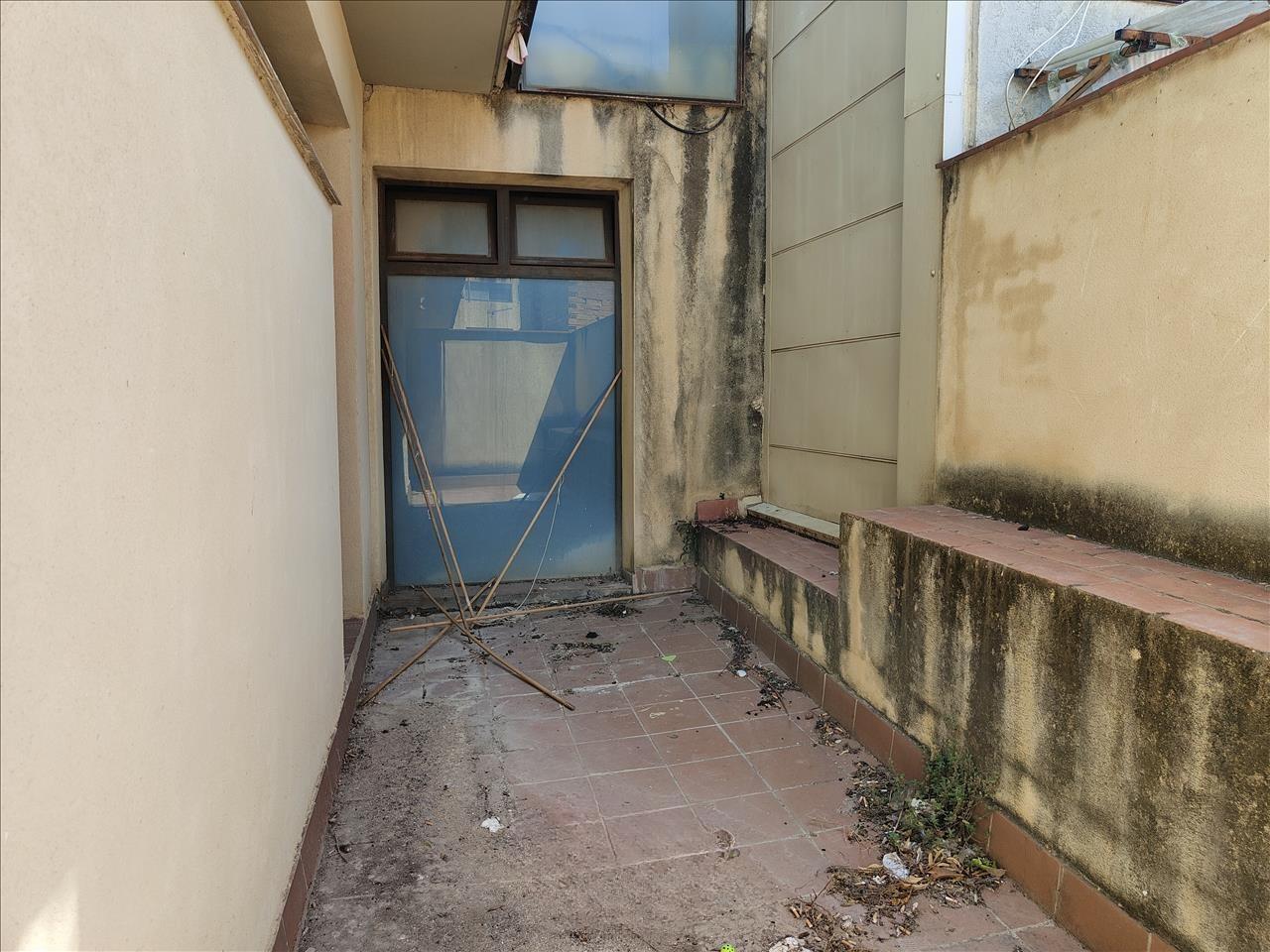 undefined - Image 9