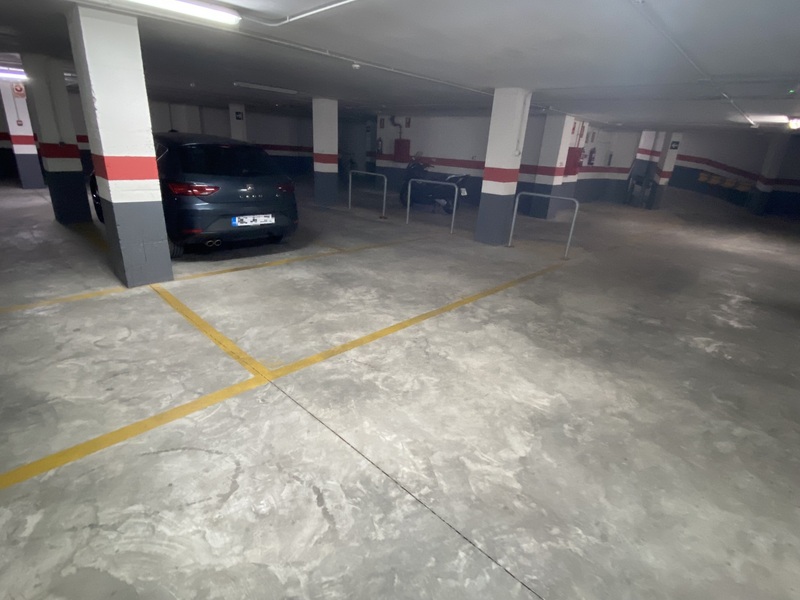 Garaje en URANI DEL