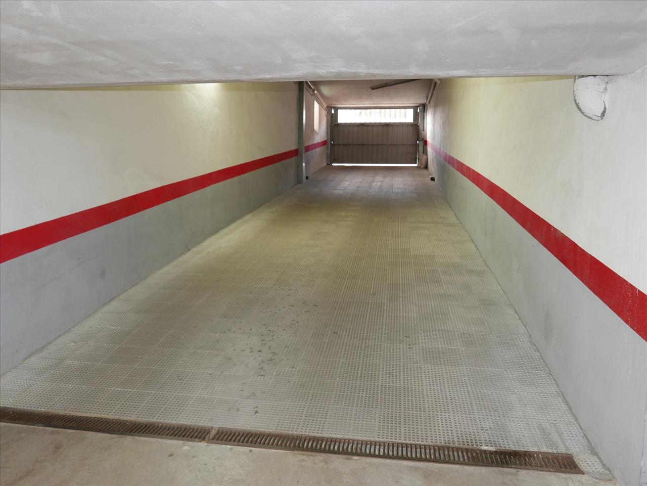 undefined - Image 2