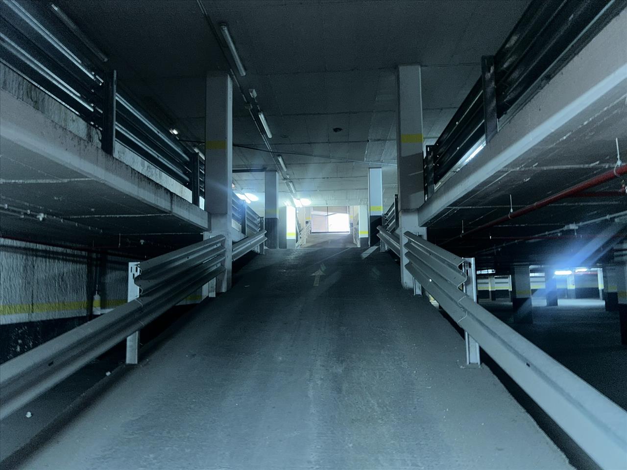 - Image 5