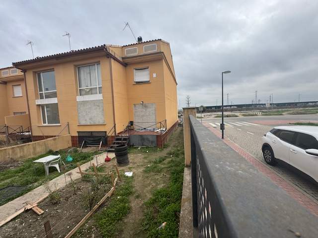 undefined - Image 17