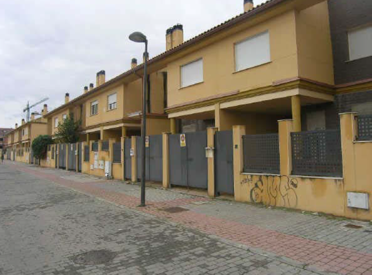 undefined - Image 18