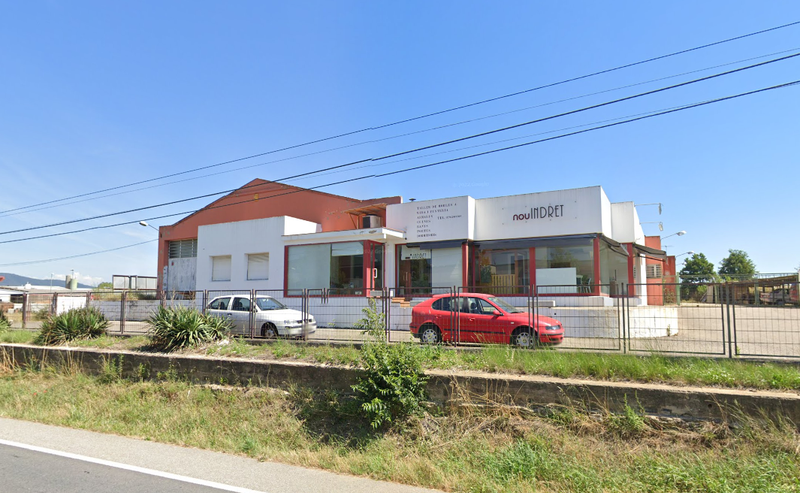 Nave industrial en Mirones. Polígono