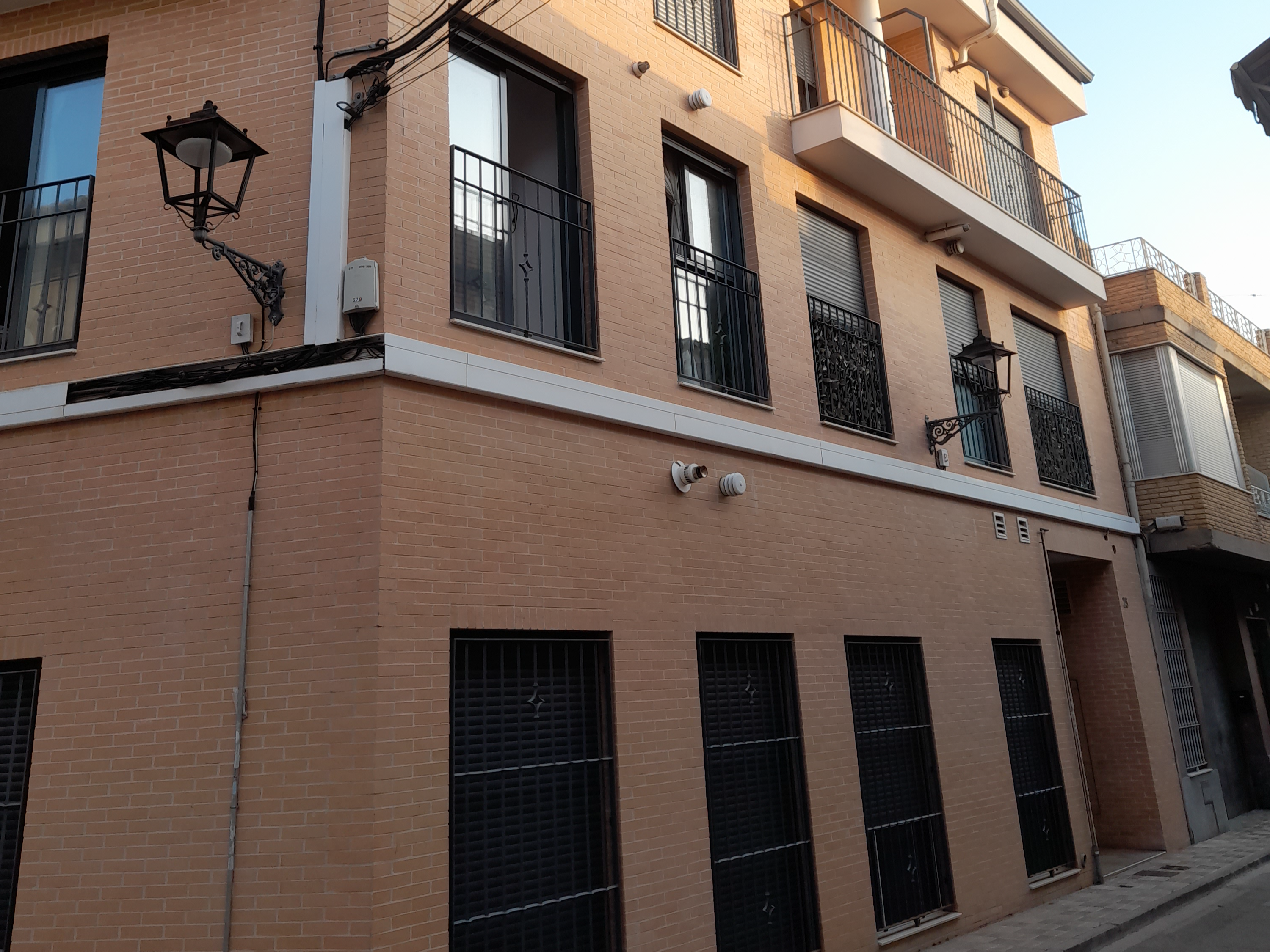 Garaje en ISABEL LA CATOLICA