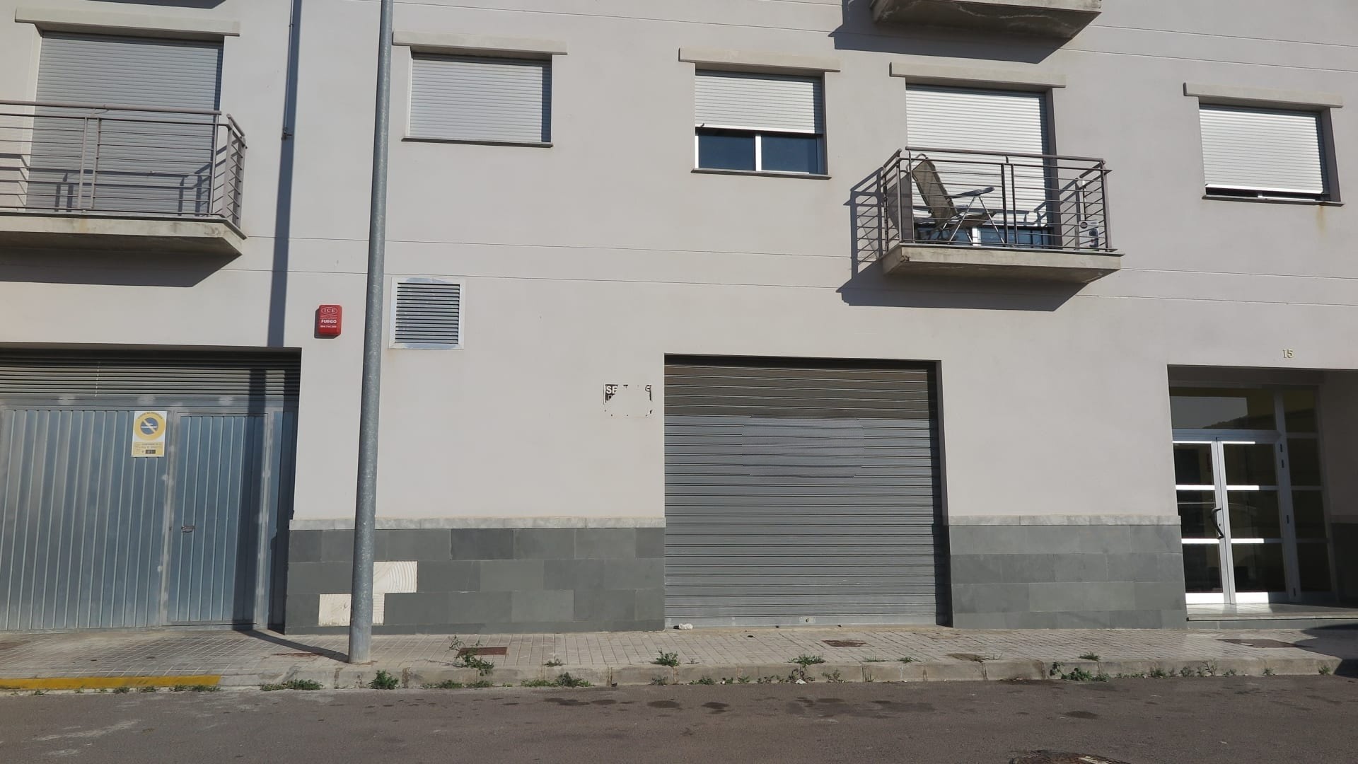 undefined - Image 8
