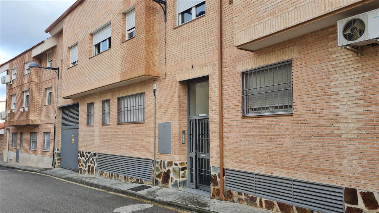 undefined - Image 11