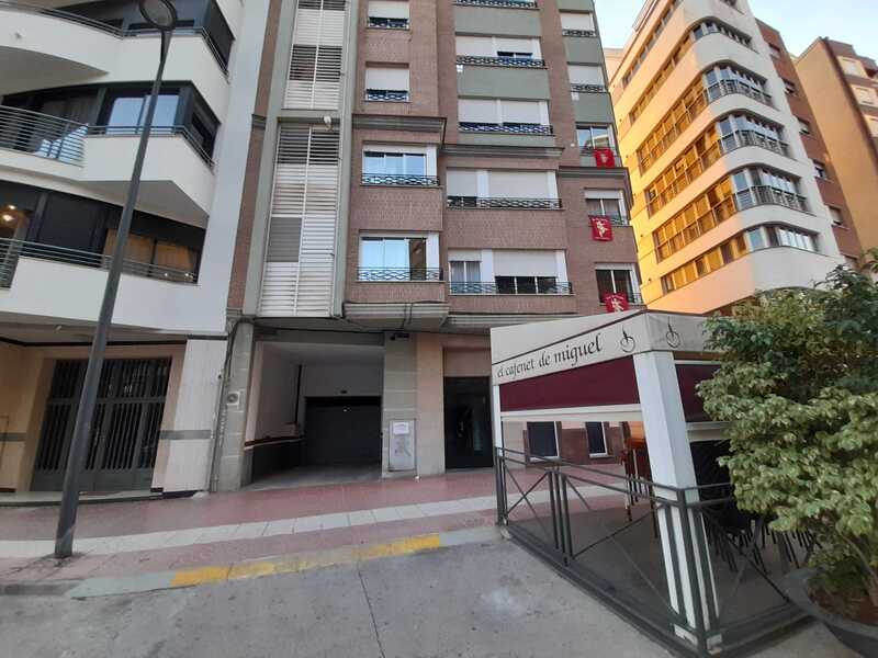 Garaje en Avenida Cami d´Onda