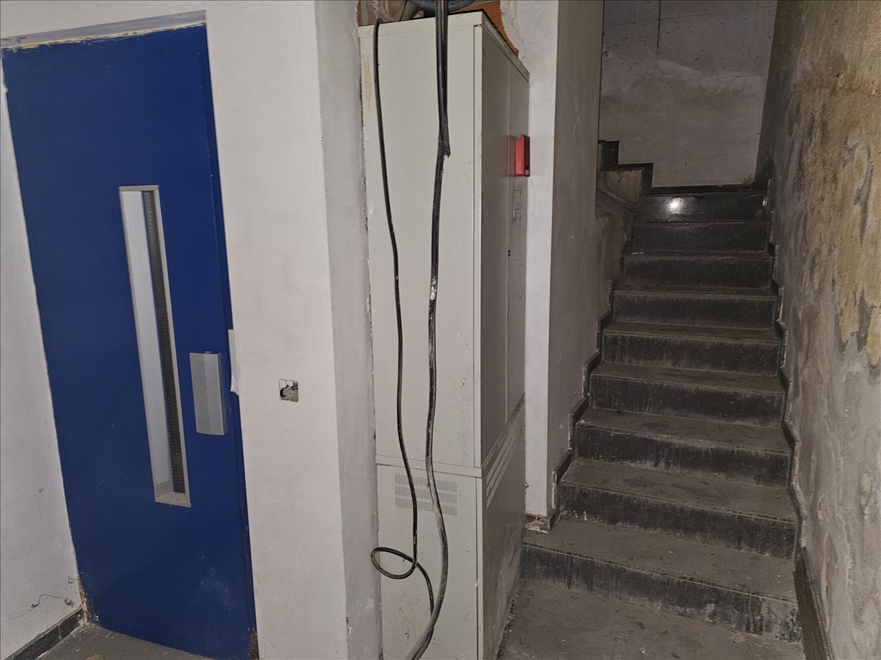 undefined - Image 3