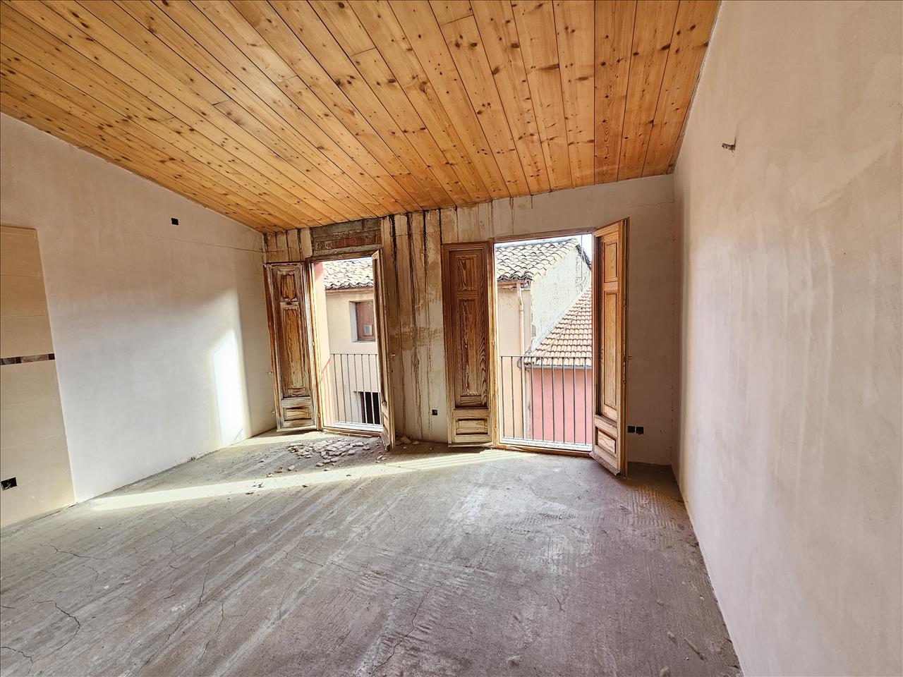 undefined - Image 8