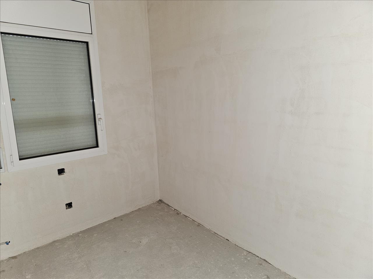 undefined - Image 13