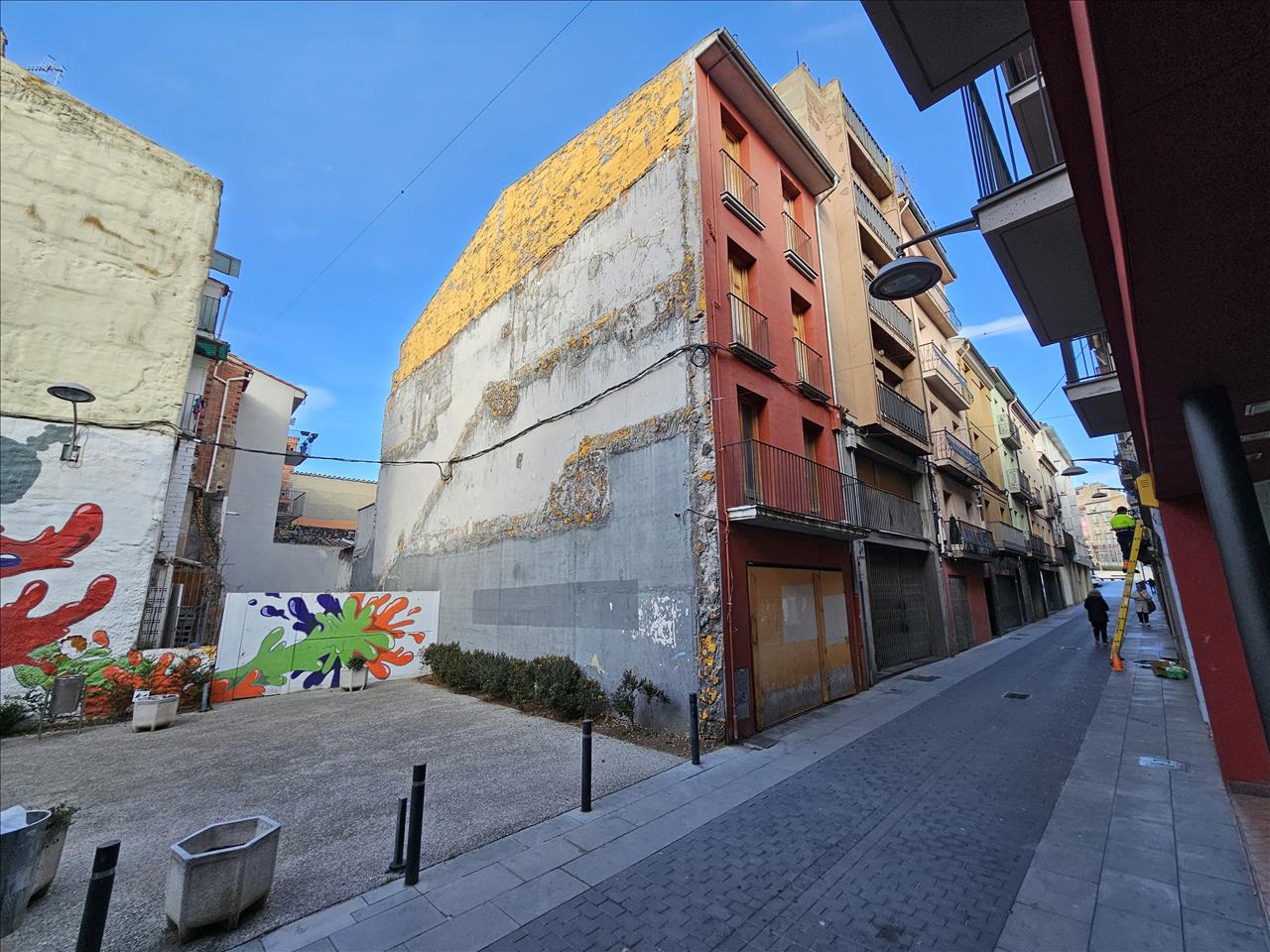 undefined - Image 1