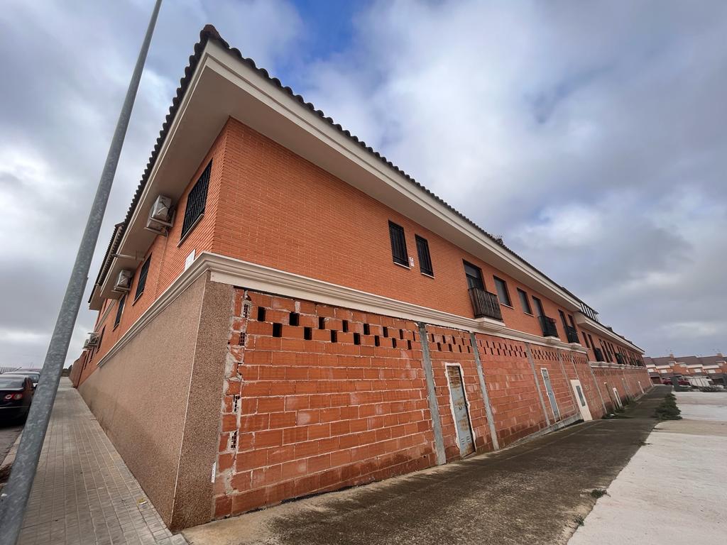 Premises_Commercial en Recas, Toledo