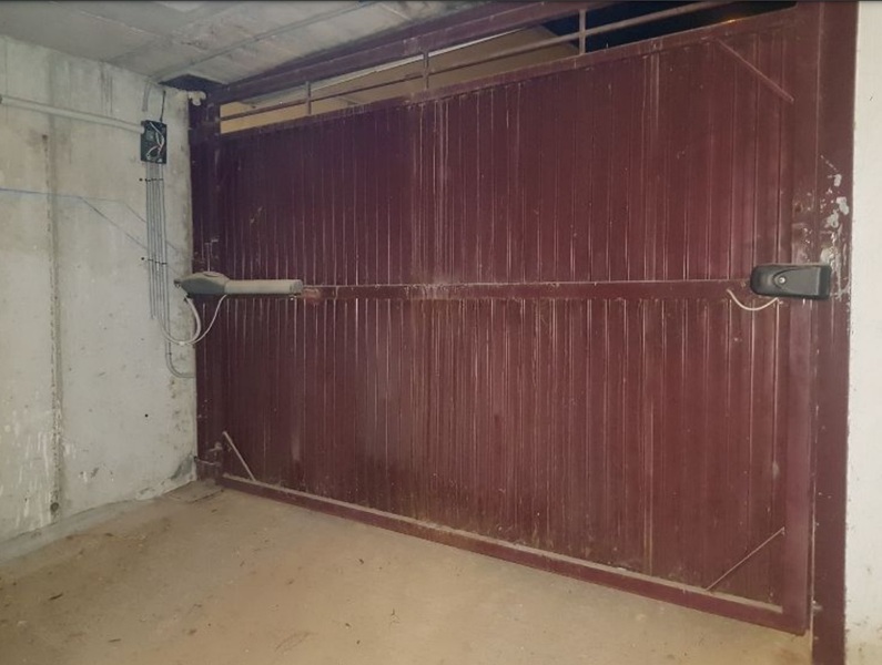 Garagem em Guardamar del Segura, Alicante - 21m² por 2400€ - Image 5