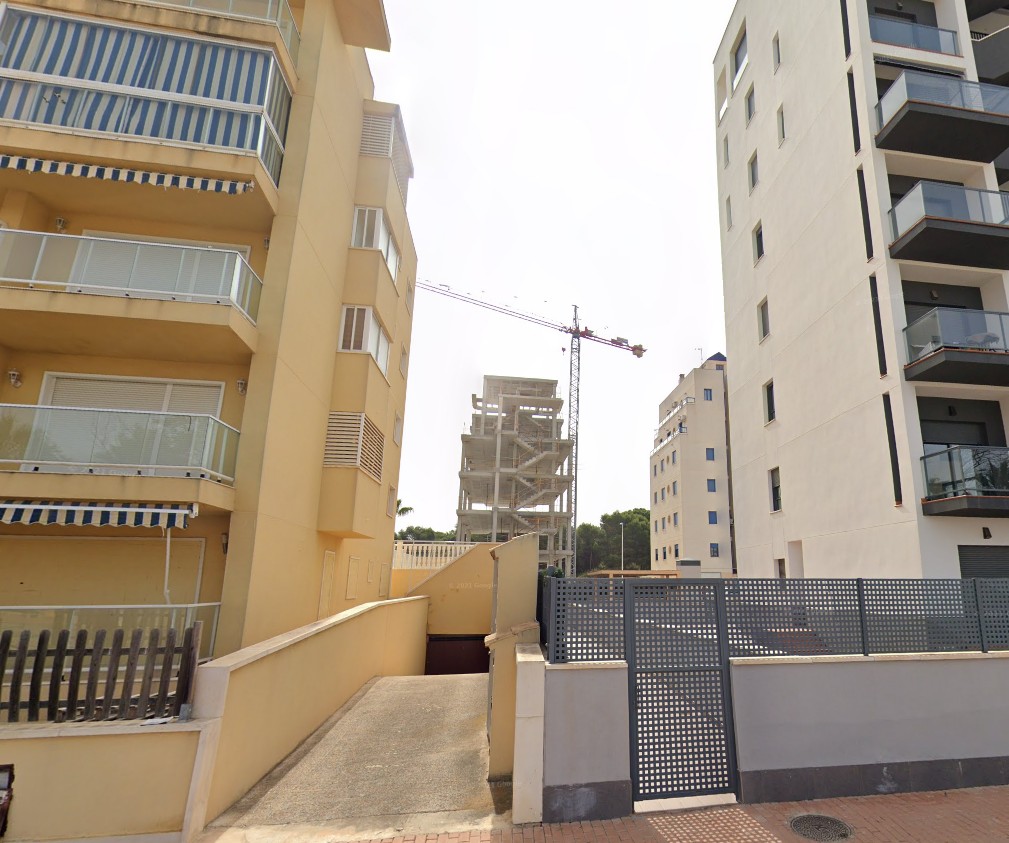 Garagem em Guardamar del Segura, Alicante - 21m² por 2400€ - Image 7
