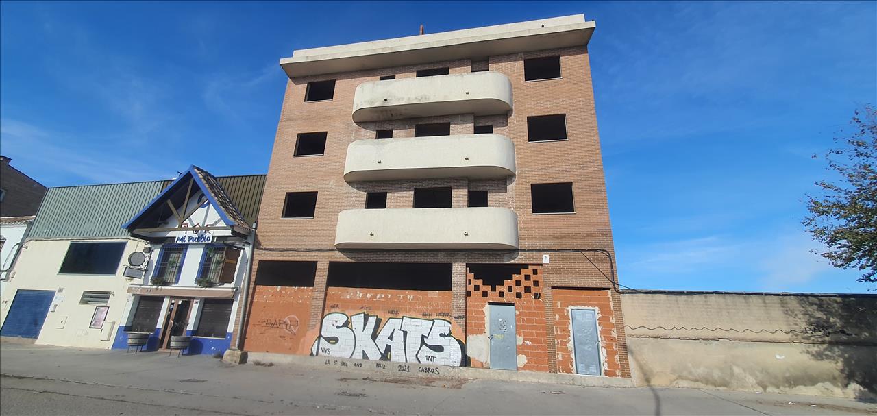 Promoción inacabada en CARDENAL REIG