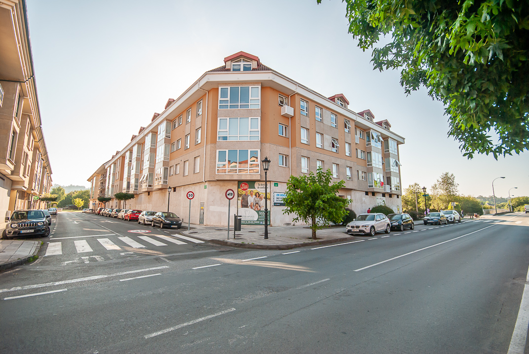 Local comercial en AGRELO