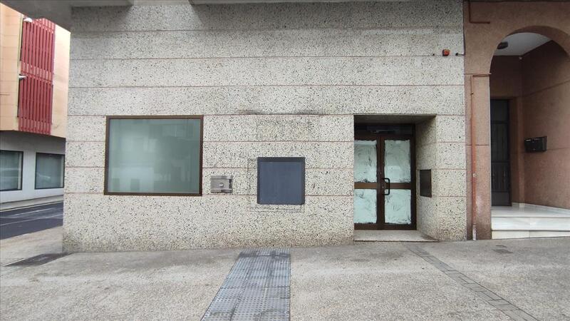  - Image 4