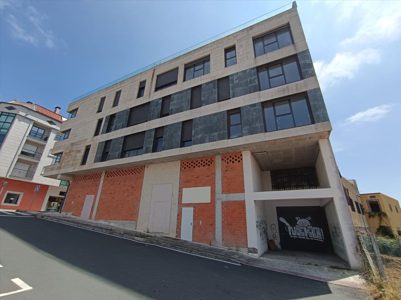 Local comercial en PONTEVEDRA
