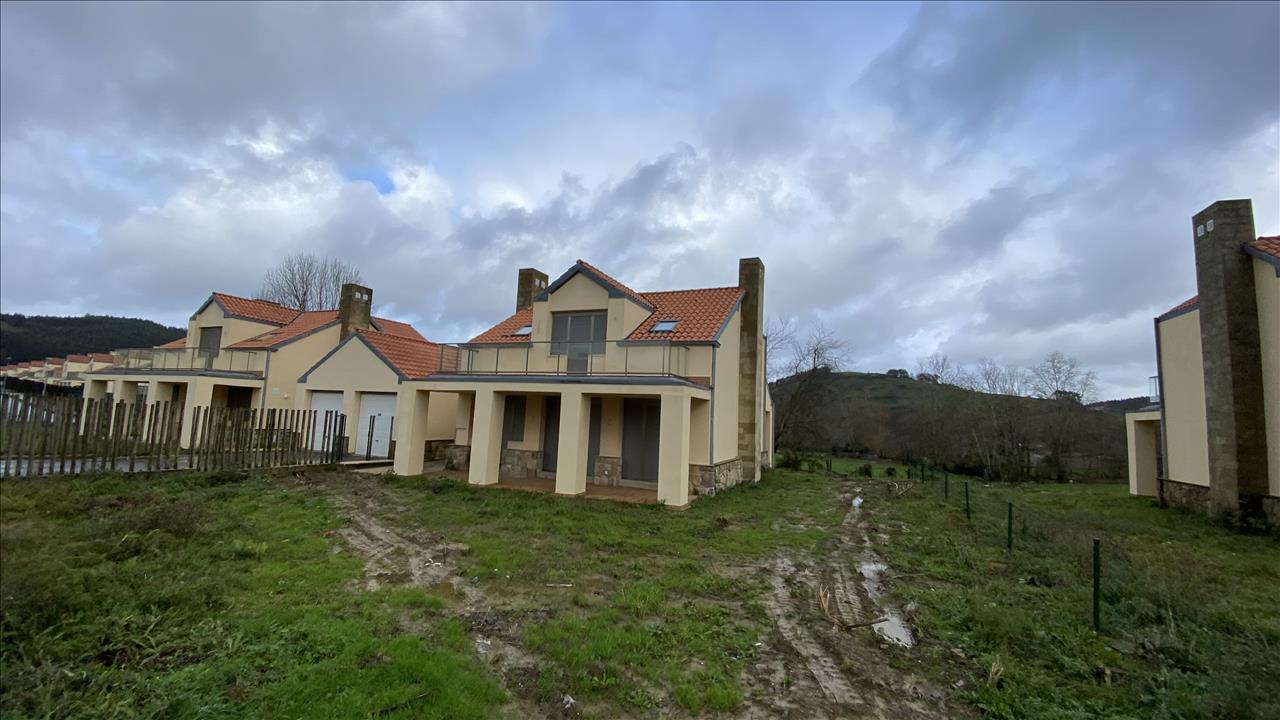 Casa independiente en La Revilla
