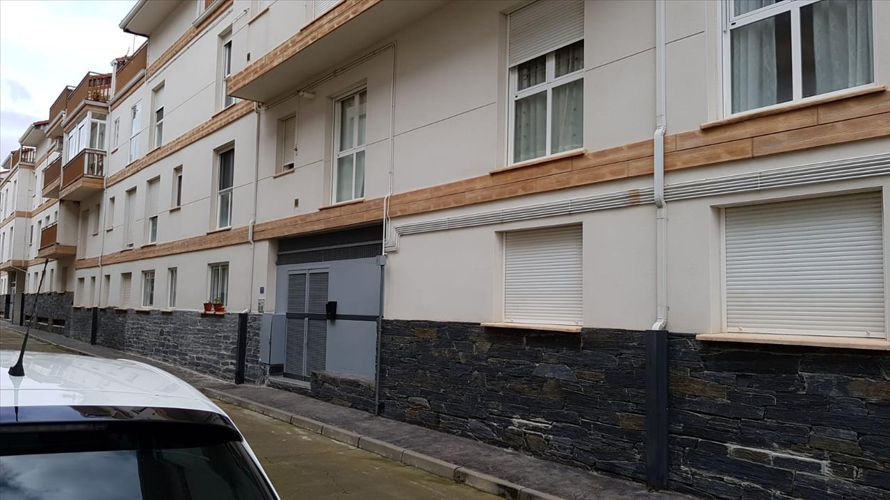 undefined - Image 10