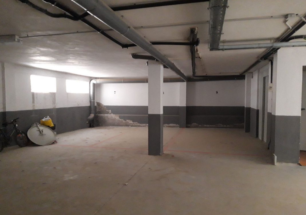 undefined - Image 3