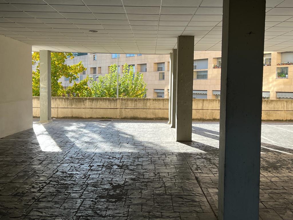 undefined - Image 7
