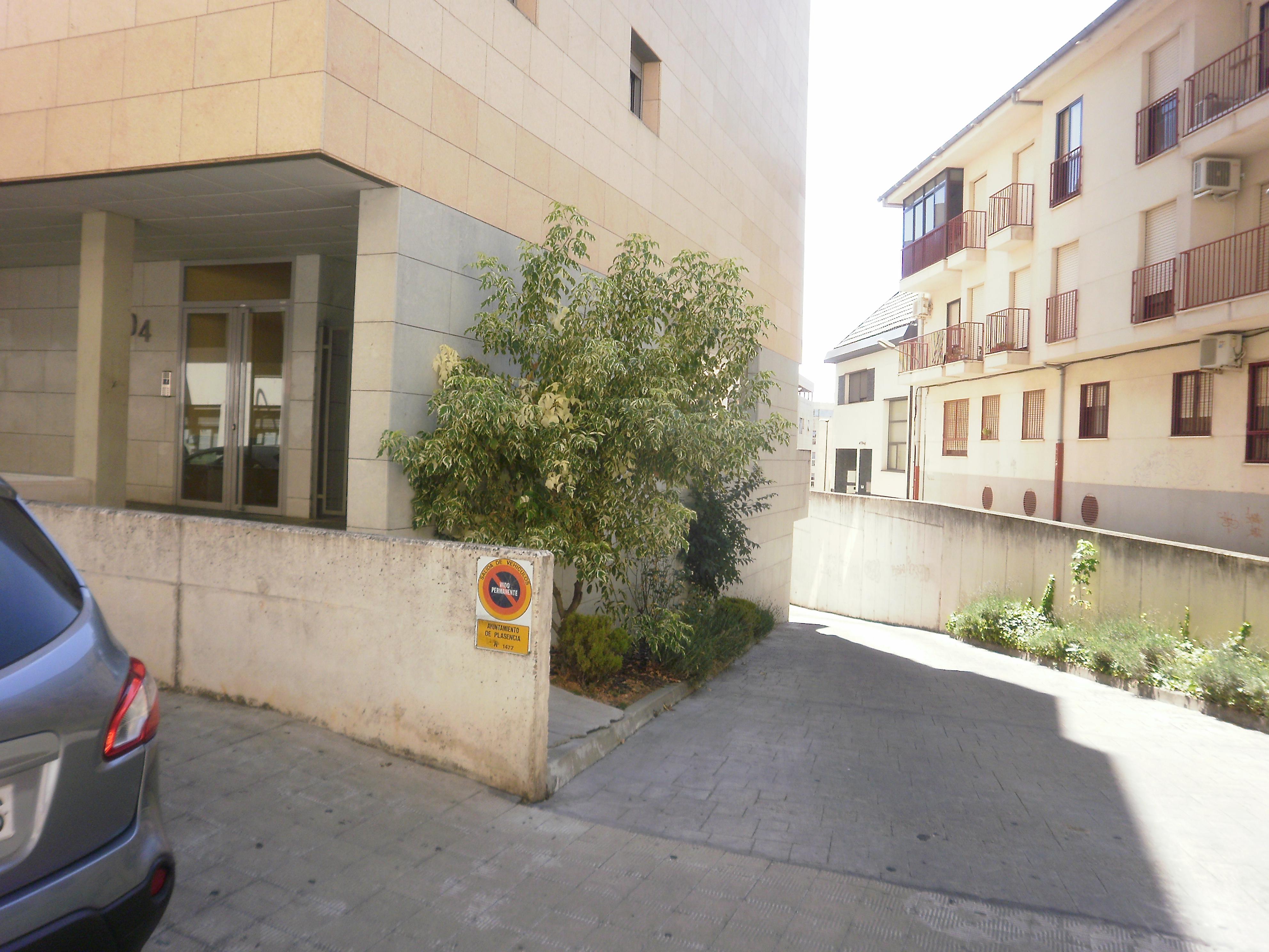 undefined - Image 3