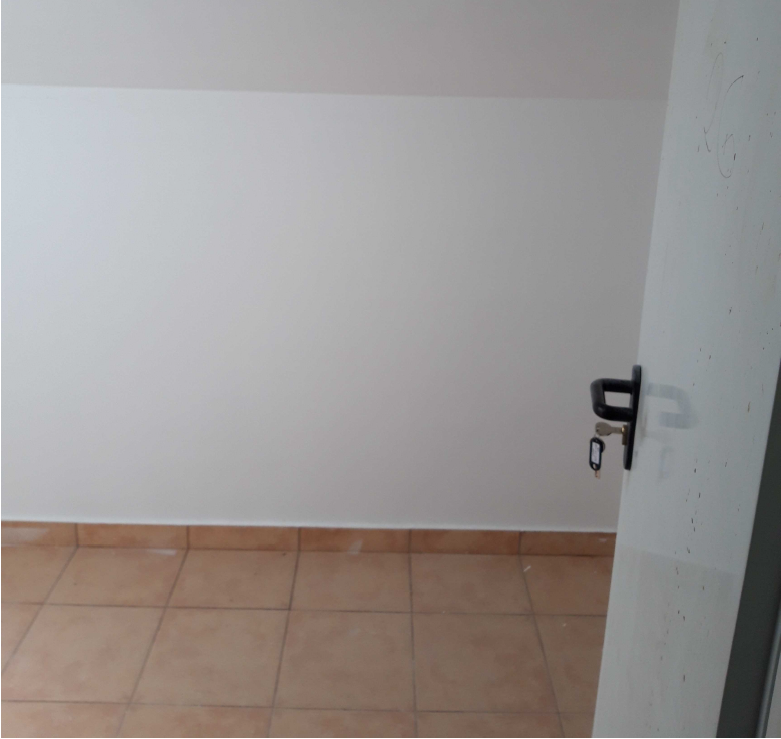 undefined - Image 13