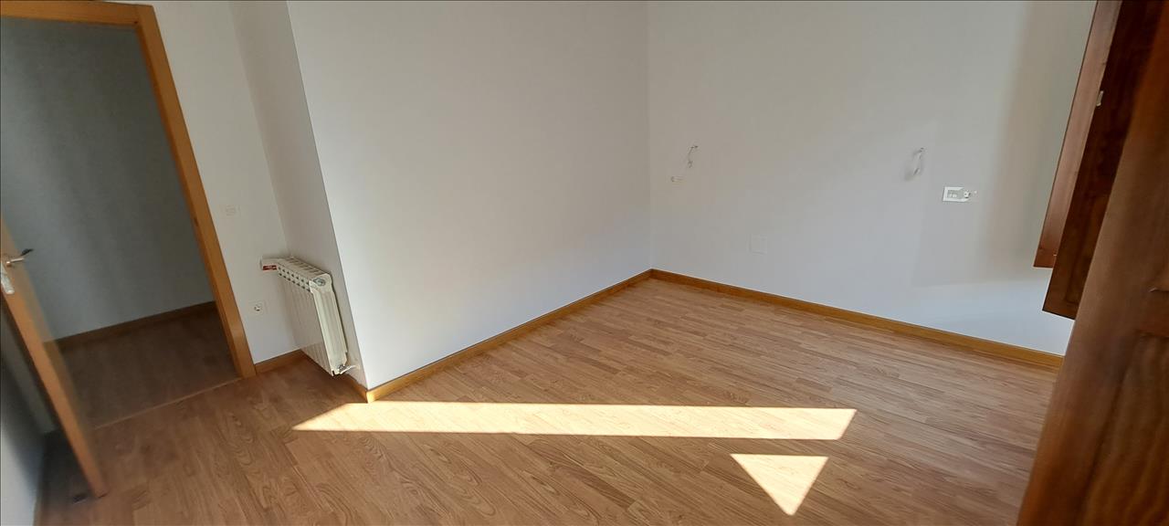 undefined - Image 11