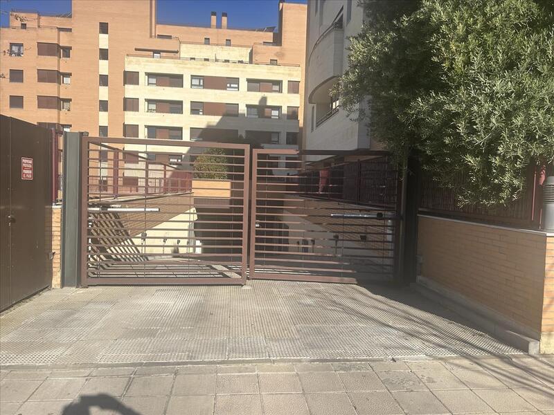 Garaje en VIAJE DE AGUAS