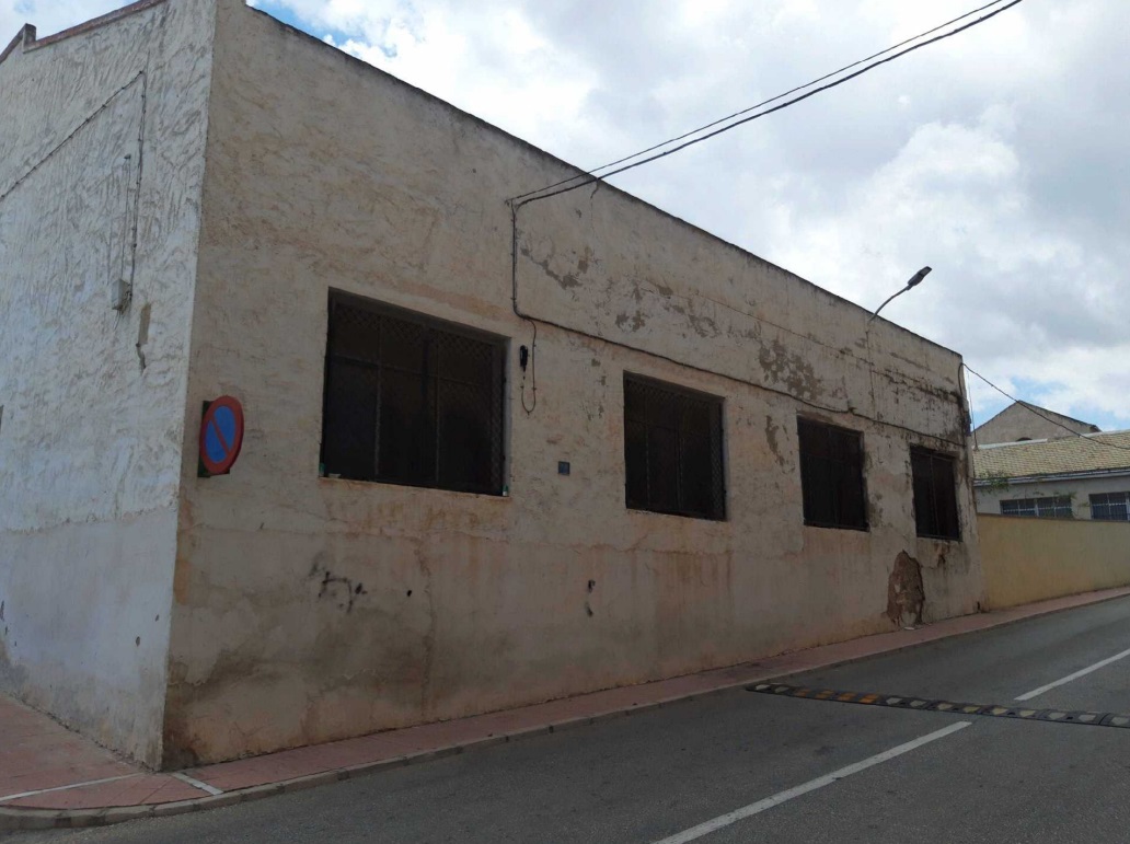 undefined - Image 29