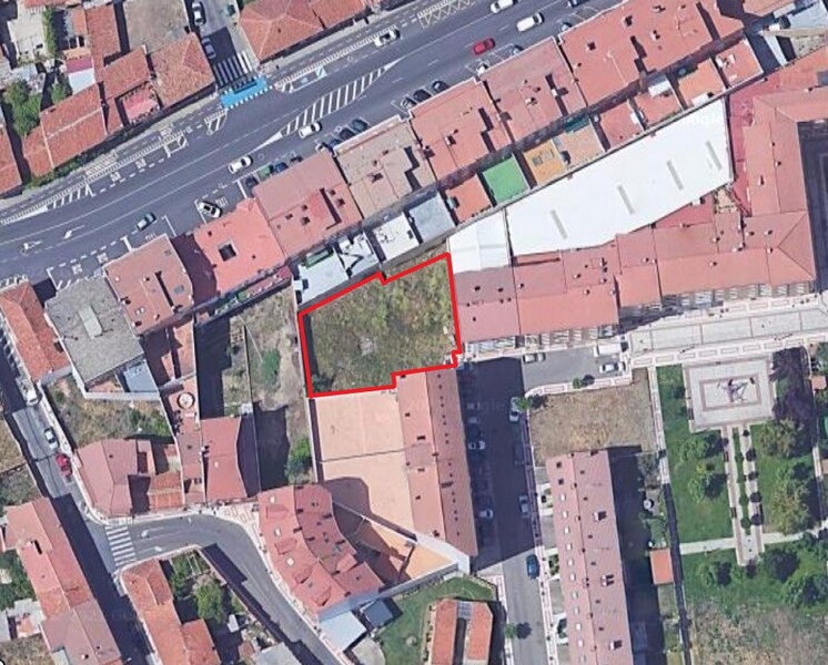 Suelo urbano residencial en ROBLEDAL