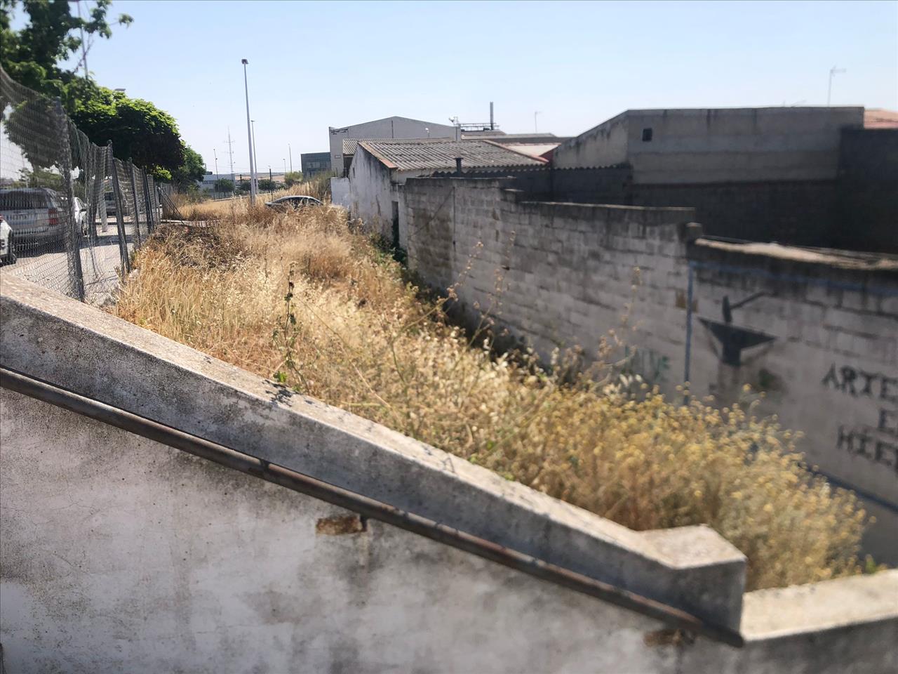 undefined - Image 9