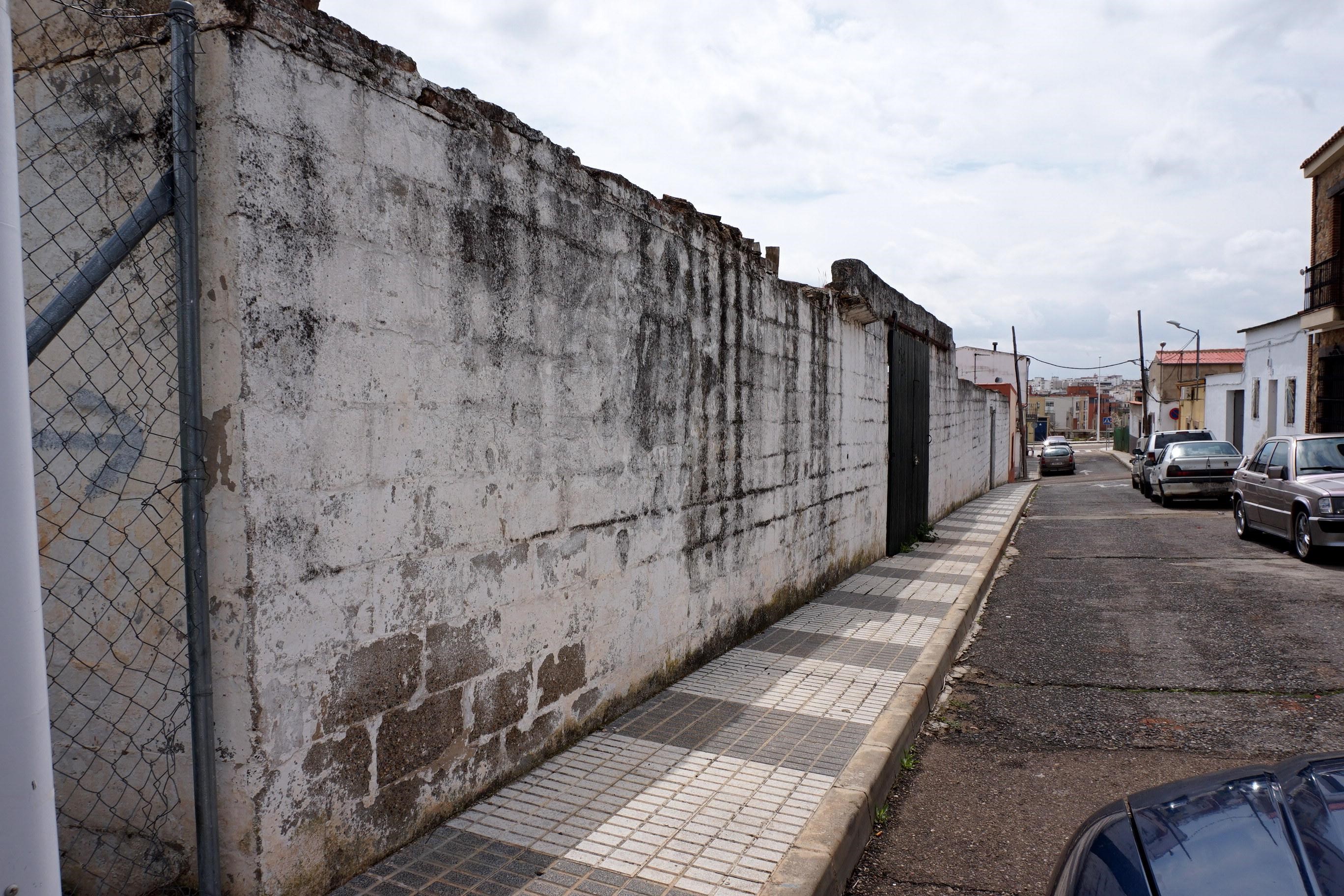undefined - Image 1