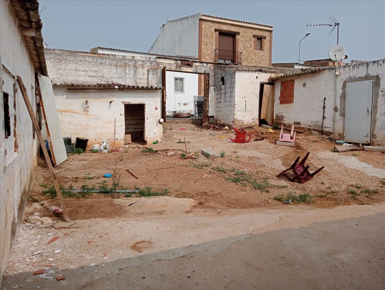 undefined - Image 8