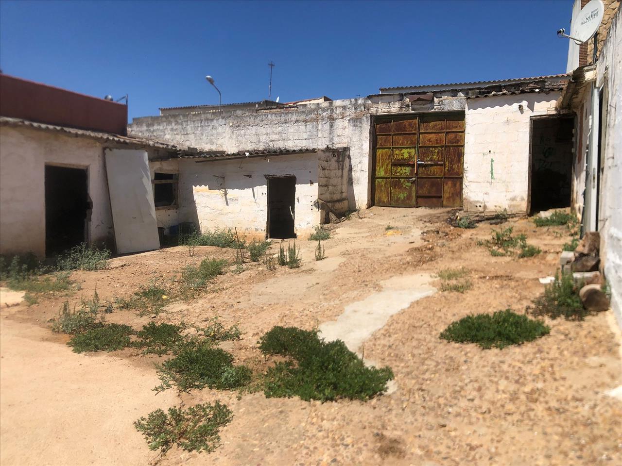 undefined - Image 9
