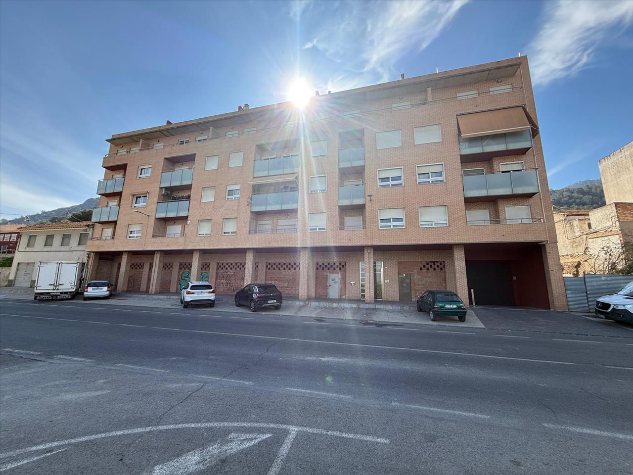 Local comercial en MAYOR