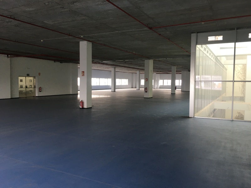 IMÓVEL COMERCIAL À VENDA – PRÉDIO "MUNDO" (CENTRO COMERCIAL BONAIRE) - Image 21