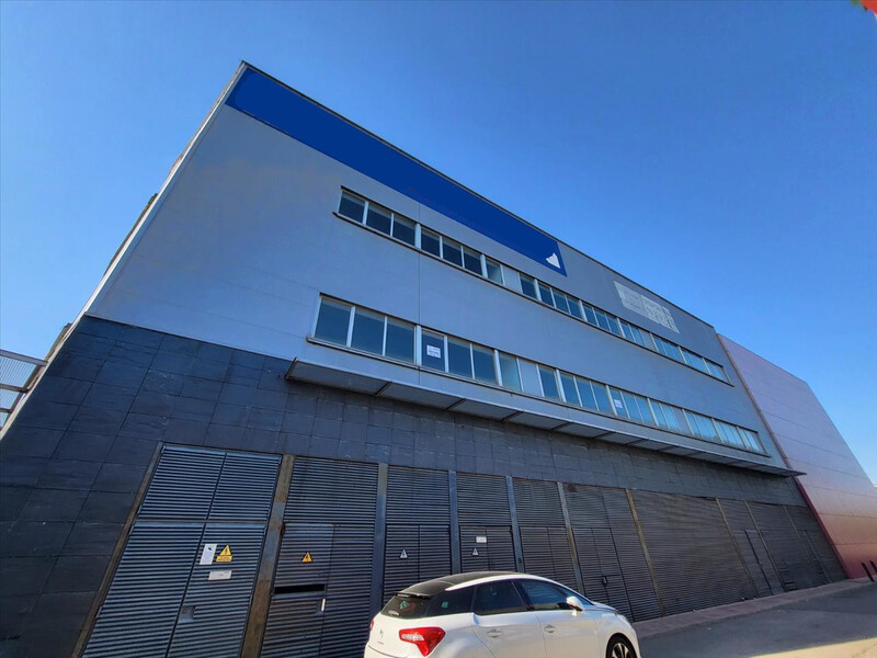 IMÓVEL COMERCIAL À VENDA – PRÉDIO "MUNDO" (CENTRO COMERCIAL BONAIRE) - Image 1