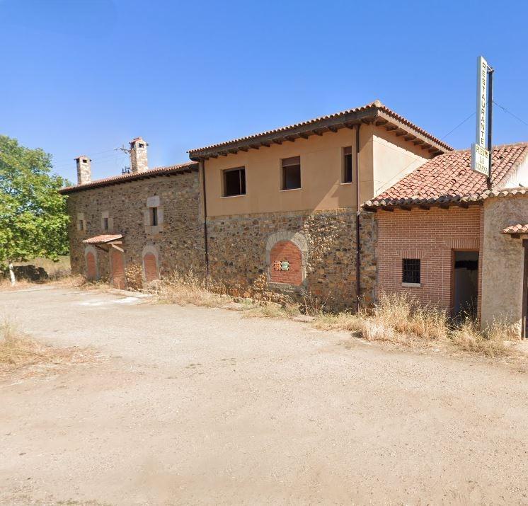 Premises_Social_Areas en Alija del Infantado, León
