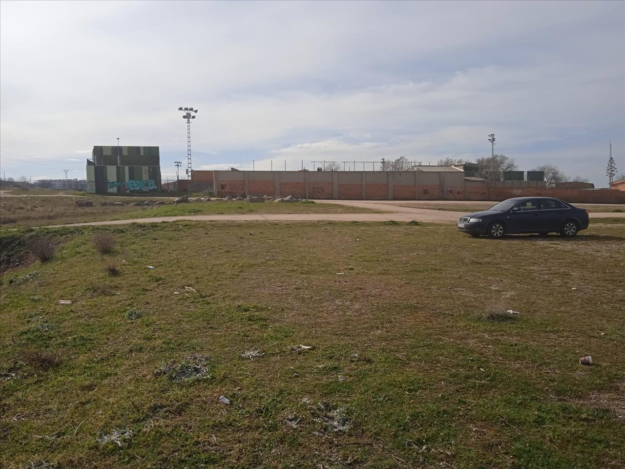 undefined - Image 3