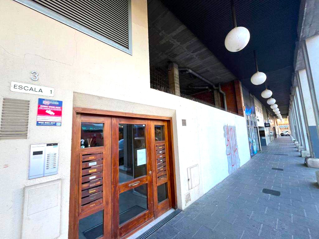 Premises_Commercial en Figueres, Girona
