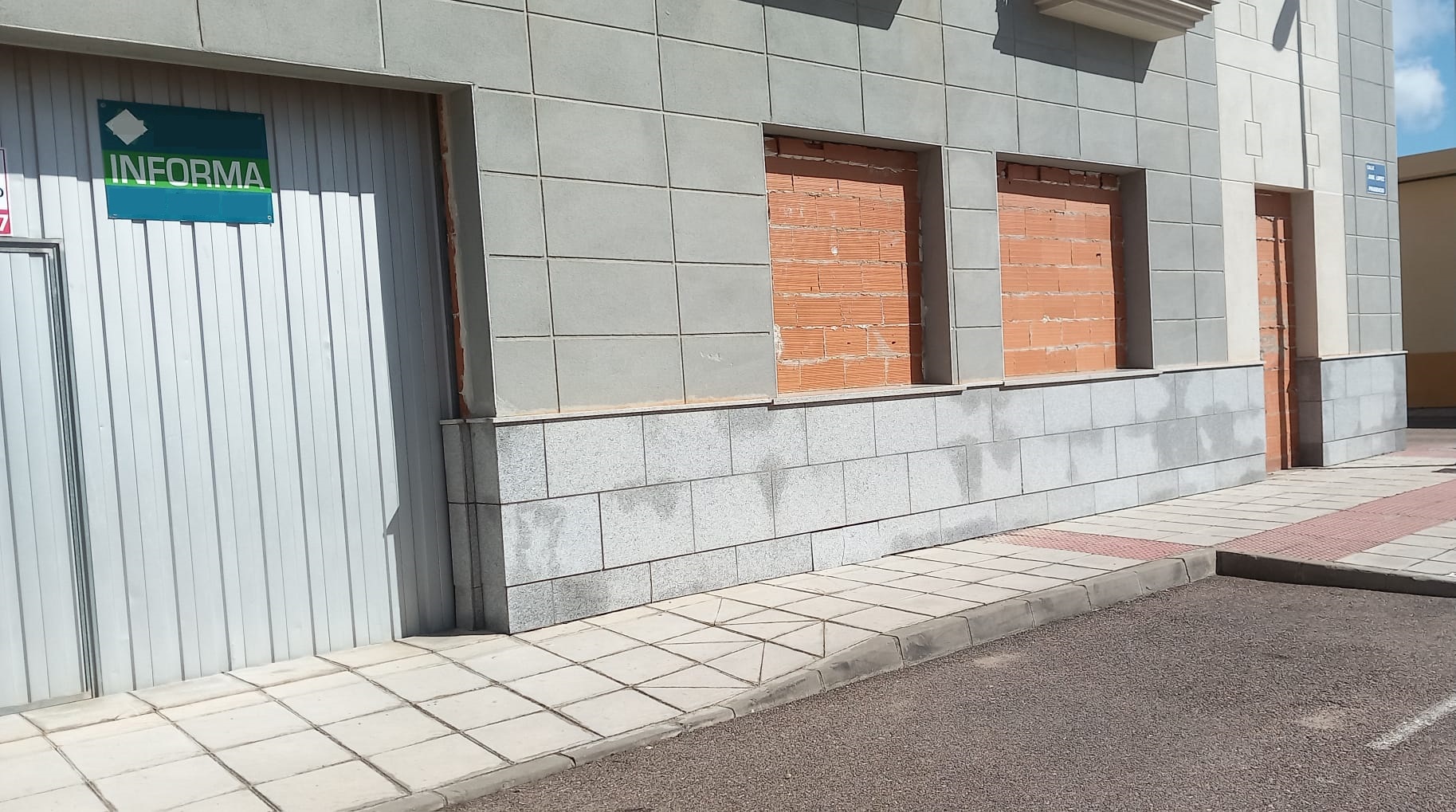 undefined - Image 1