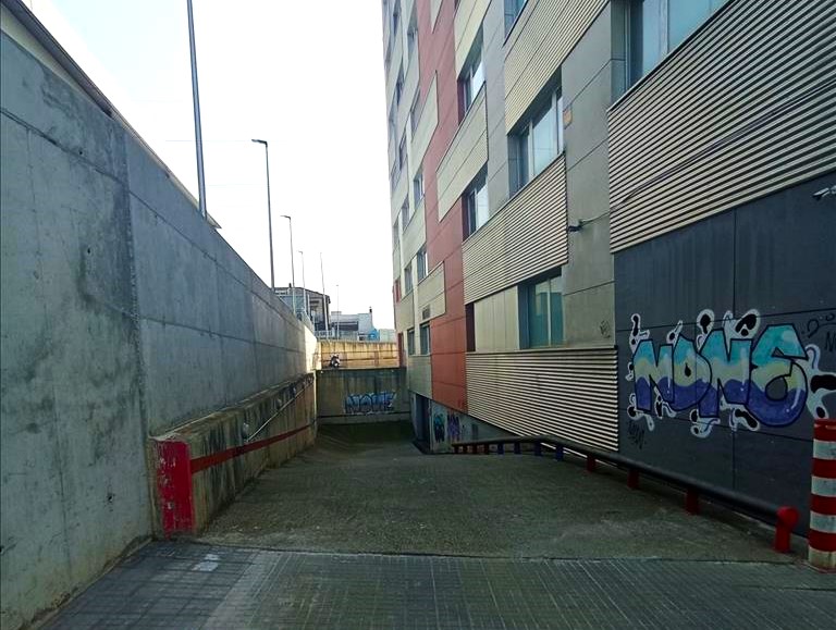  - Image 20